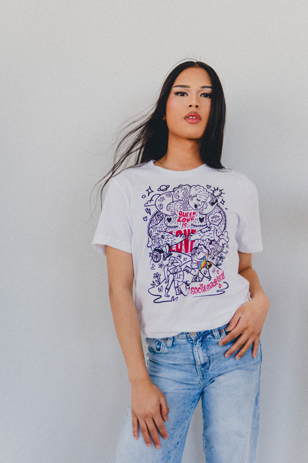 Queer Love Tee